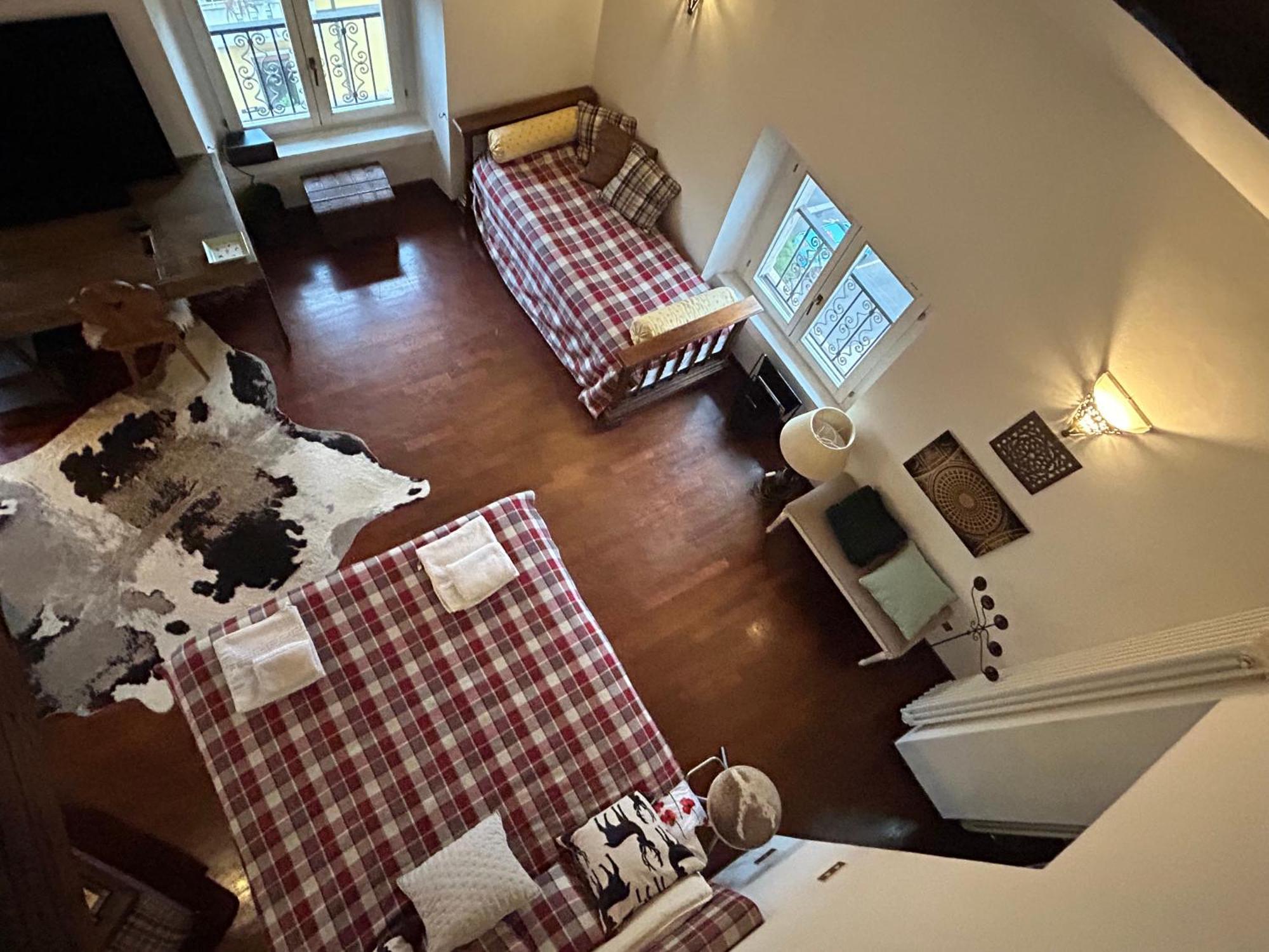 Casa Tiare, Artsy Zona Brera Moscova Appartamento